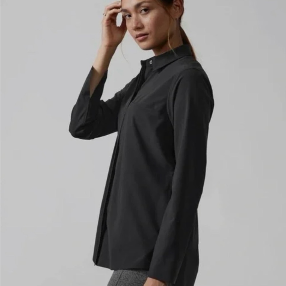 Athleta Womens Black Urbanite Long Sleeve Chest Pocket Hi Low Button Up Shirt XS